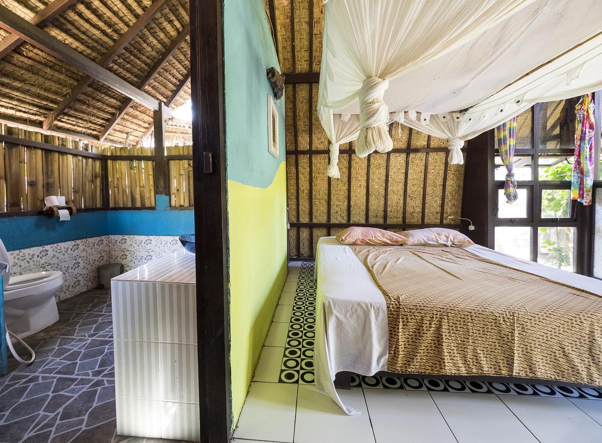 Отель Woodstock Gili - Garden And Bungalows Гили Траванган Экстерьер фото