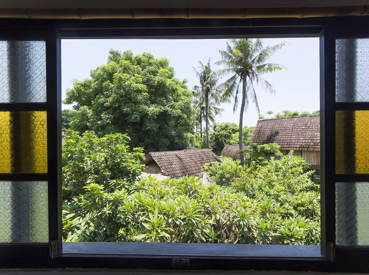 Отель Woodstock Gili - Garden And Bungalows Гили Траванган Экстерьер фото