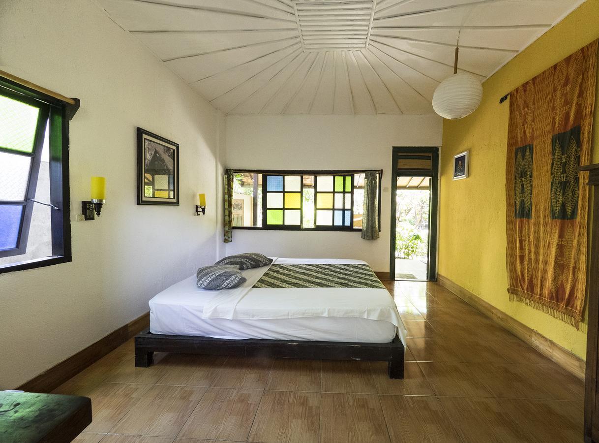 Отель Woodstock Gili - Garden And Bungalows Гили Траванган Экстерьер фото